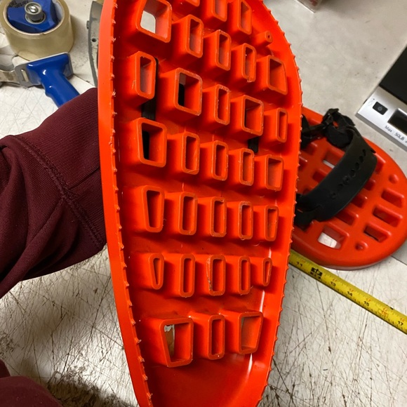 Vintage Emsco Group Snow Dogs Shoes Winter Traction Slip/Clip-on Bottom Grip - Picture 3 of 3